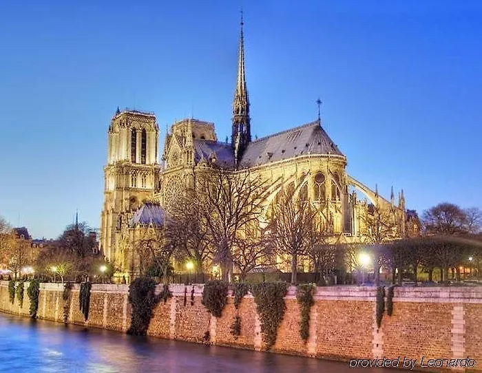 Grand Hotel Jeanne D'Arc Paris 2*,  France